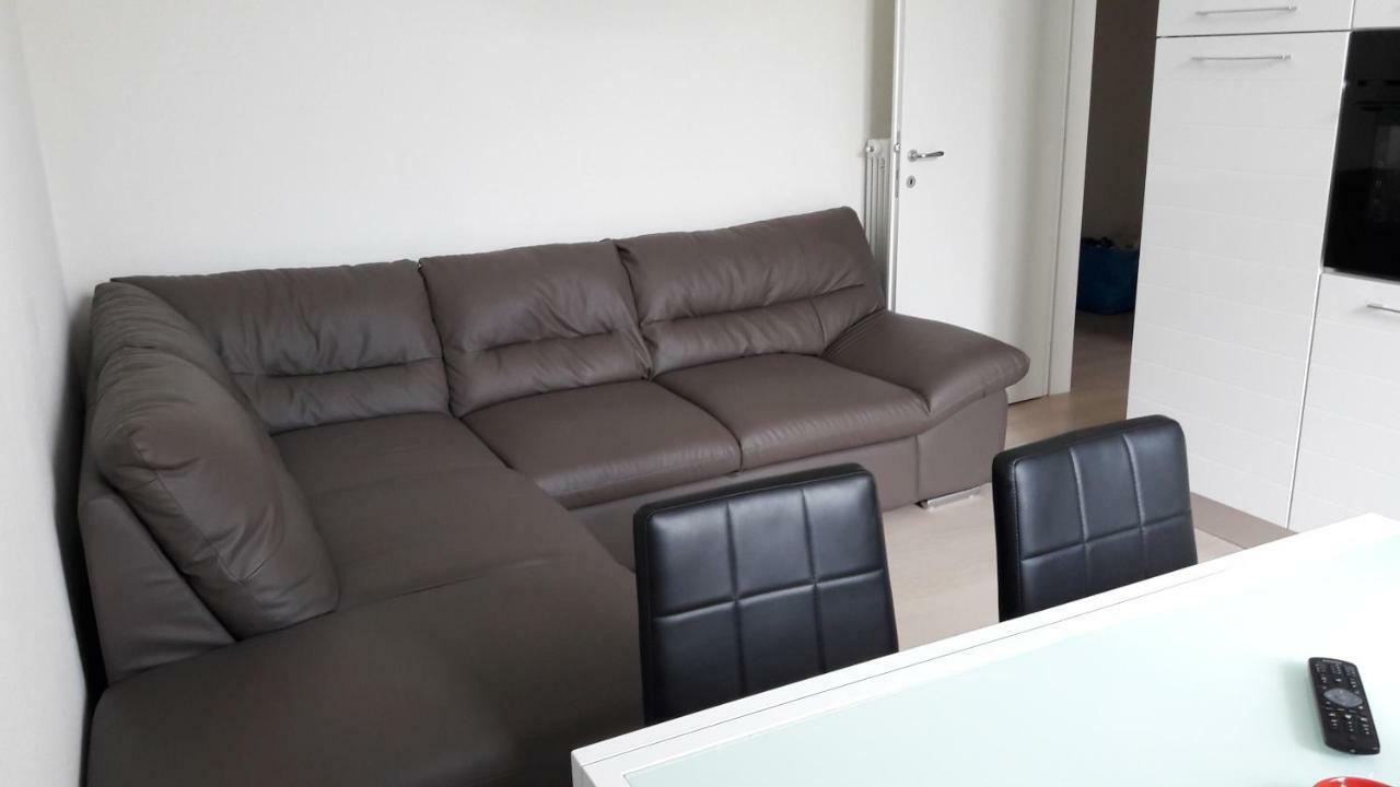 Residenza Lux Fronte Mare Apartment Vado Ligure Bagian luar foto